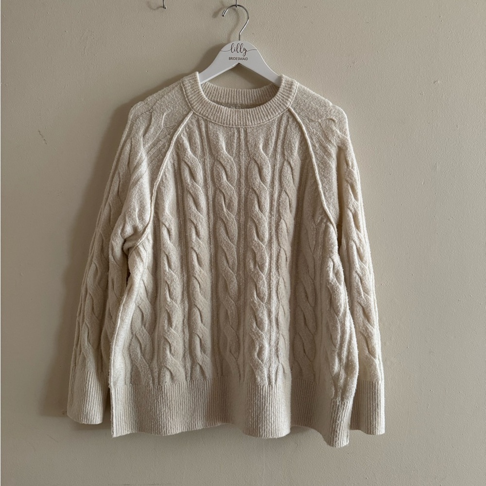 Aerie Cream Cable Knit Sweater